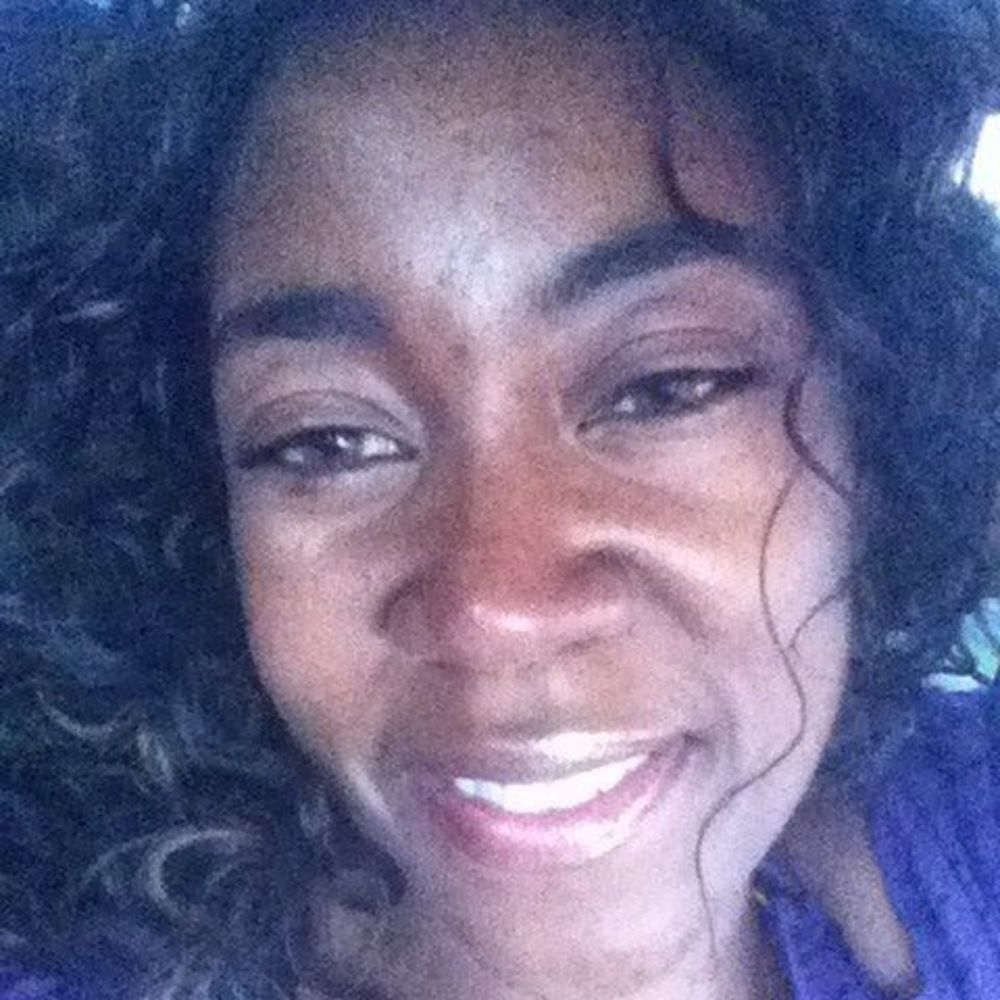 Meet your Posher, Niki